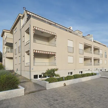 Caprice Apartman *